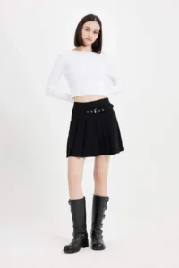 DeFacto High Waist Basic Straight Belted Pleated Black Mini Skirt - Image 4