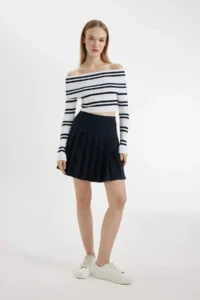 DeFacto Pleated High Waist Basic Plain Hidden Zipper Navy Blue Mini Skirt - Image 3