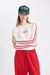 DeFacto Fitted Crew Neck Printed Ribbed Long Sleeve T-Shirt - Image 3