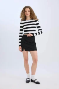 DeFacto High Waist Basic Plain Cotton Slit Lined Mini Skirt - Image 2
