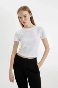 DeFacto Cool Fitted Waffle Basic Plain Short Sleeve T-Shirt - Image 3