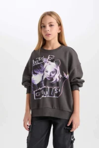 DeFacto Wednesday Oversize Wide Fit Crew Neck Sweatshirt Girl - Image 4