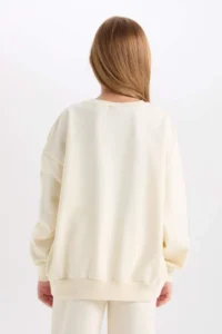 DeFacto Wednesday Oversize Wide Fit Crew Neck Sweatshirt Girl - Image 6