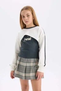 DeFacto Crew Neck Printed Sweatshirt Girl - Image 3