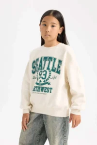 DeFacto Relax Fit Crew Neck Printed Sweatshirt Girl - Image 4