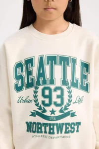DeFacto Relax Fit Crew Neck Printed Sweatshirt Girl - Image 5