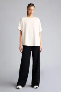 DeFacto Oversize Wide Fit Crew Neck Modal Short Sleeve T-Shirt - Image 2