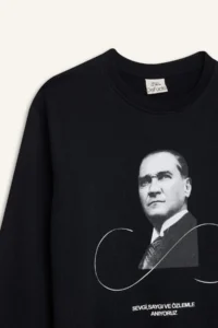 DeFacto Crew Neck Ataturk Printed Sweatshirt Boy - Image 4