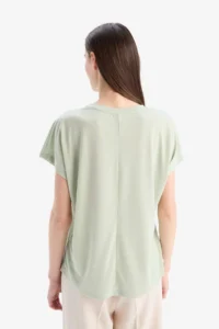 DeFacto Crew Neck Printed Bat Sleeve T-Shirt - Image 6