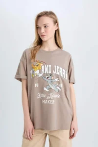 DeFacto Cool Tom & Jerry Oversize Wide Fit Crew Neck Short Sleeve T-Shirt - Image 3