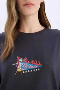 DeFacto 100% Cotton Rick and Morty Oversize Back Printed T-Shirt - Image 5