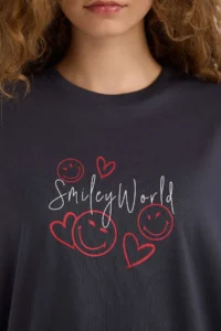 DeFacto Smileyworld Oversize Wide Fit Crew Neck Back Printed Short Sleeve T-Shirt D9139ax25sm - Image 5