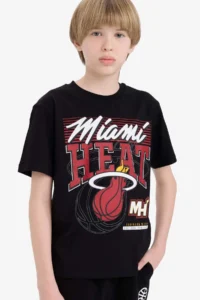 DeFacto NBA Miami Heat Crew Neck Short Sleeve T-Shirt Boy - Image 3