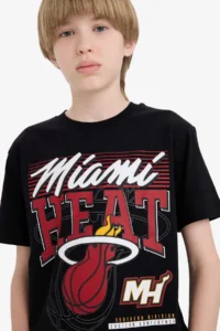DeFacto NBA Miami Heat Crew Neck Short Sleeve T-Shirt Boy - Image 6
