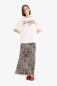 DeFacto Oversize Wide Fit Crew Neck Printed Short Sleeve T-Shirt - Image 3