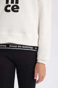 DeFacto Relax Fit Hooded Printed Sweatshirt Girl - Image 7