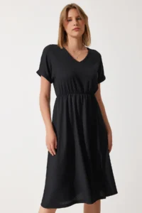Happiness İstanbul Women's Black V-Neck Slit Summer Daily Knitted Dress - Image 2