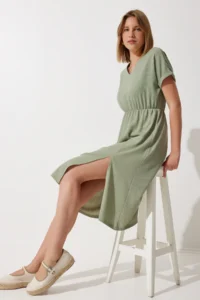 Happiness İstanbul Women's Green V-Neck Slit Summer Daily Knitted Dress