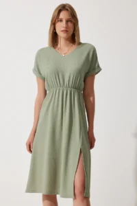 Happiness İstanbul Women's Green V-Neck Slit Summer Daily Knitted Dress - Image 3