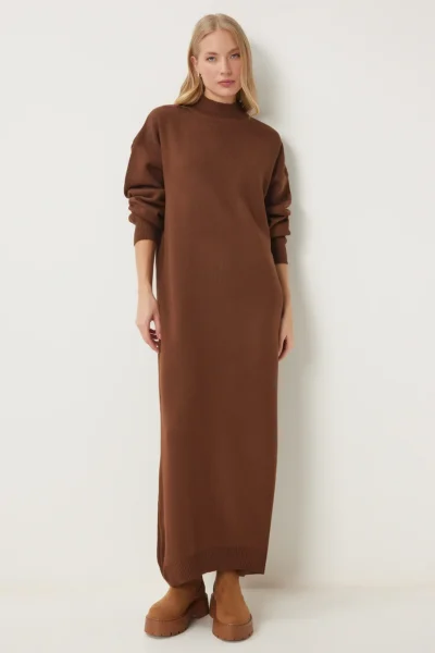 DD01344-BROWN_1