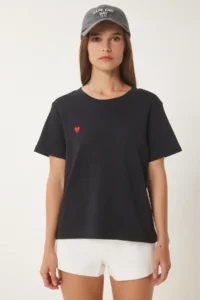 Happiness İstanbul Women Black Heart Embroidered Knitting T-Shirt - Image 4