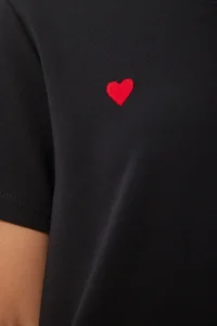 Happiness İstanbul Women Black Heart Embroidered Knitting T-Shirt - Image 5