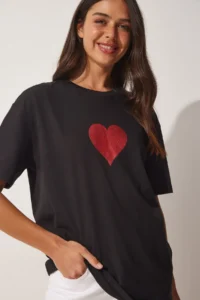 Happiness İstanbul Women's Black Sparkly Heart Printed Oversize Knitted T-Shirt - Image 3
