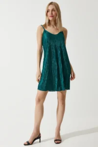 Happiness İstanbul Women's Emerald Green Strappy Pleated Summer Mini Knitted Dress - Image 4