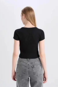 DeFacto Fitted Basic Plain Ribbed Camisole Short Sleeve Black T-Shirt - Image 4