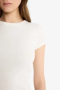 DeFacto Fitted Crew Neck Basic Plain Ribbed Camisole Short Sleeve White T-Shirt - Image 5