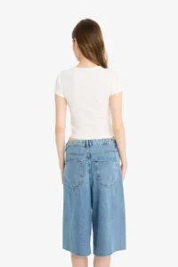 DeFacto Fitted Crew Neck Basic Plain Ribbed Camisole Short Sleeve White T-Shirt - Image 6