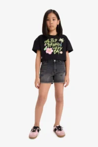 DeFacto Crop Crew Neck Printed Short Sleeve T-Shirt Girl Child - Image 2