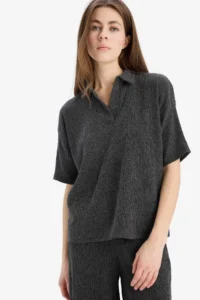 DeFacto Relax Fit Basic Plain Wrapped Short Sleeve T-Shirt - Image 6