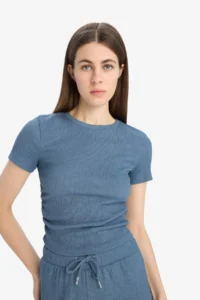DeFacto Slim Fit Narrow Cut Crew Neck Wrapped Short Sleeve T-Shirt