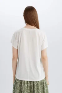 DeFacto Regular Fit Crew Neck Floral Short Sleeve T-Shirt - Image 5