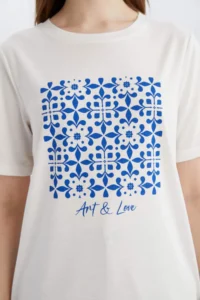 DeFacto Regular Fit Crew Neck Ethnic Patterned Short Sleeve T-Shirt - Image 4