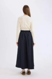 DeFacto A Cut Waist Elastic Parachute Fabric Maxi Hijab Skirt - Image 8