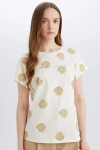 DeFacto Crew Neck Patterned Short Sleeve T-Shirt - Image 4