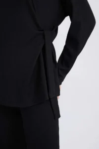 DeFacto Regular Fit Crew Neck Basic Plain Wrap Long Sleeve T-Shirt - Image 6