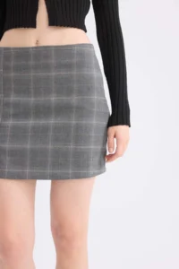 DeFacto Cool Printed High Waist Mini Skirt - Image 5