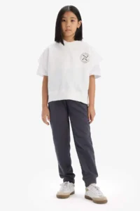 DeFacto Oversize Wide Fit Crew Neck Short Sleeve Printed Sweatshirt Girl Child - Image 2