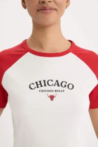 DeFacto NBA Chicago Bulls Slim Fit Narrow Cut Crew Neck Athlete Ribbed Camisole Short Sleeve T-Shirt E2359AX - Image 7