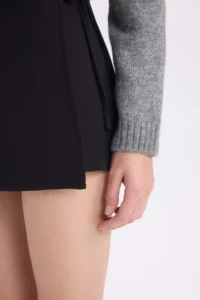 DeFacto Normal Waist Basic Plain Black Shorts Skirt - Image 5