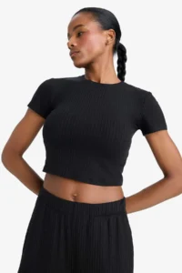 DeFacto Cropped Fit Crew Neck Sports Short Sleeve T-Shirt - Image 4