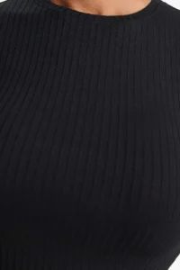 DeFacto Cropped Fit Crew Neck Sports Short Sleeve T-Shirt - Image 5