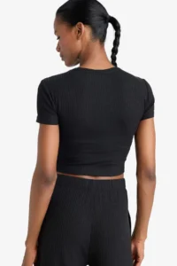 DeFacto Cropped Fit Crew Neck Sports Short Sleeve T-Shirt - Image 6