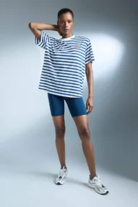 DeFacto Oversize Wide Fit Crew Neck Striped Athlete Short Sleeve T-Shirt - Image 2