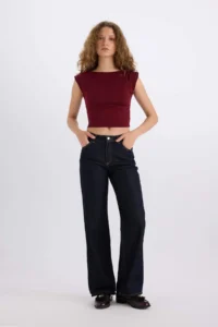 DeFacto Fitted Crew Neck Short Sleeve Claret Red T-Shirt - Image 4