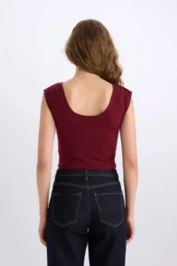 DeFacto Fitted Crew Neck Short Sleeve Claret Red T-Shirt - Image 8