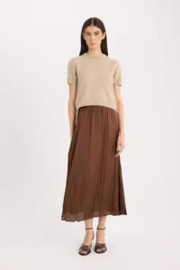 DeFacto A Cut High Waist Satin Midi Skirt - Image 3